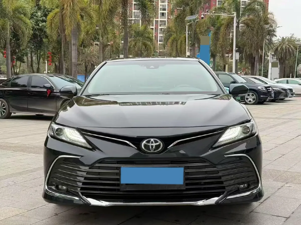 2021 Toyota Camry 2.5L 209HP L4 8AT,autocango,china used car exporter,china ev exporter,chinese used car exporter,chinese used ev exporter