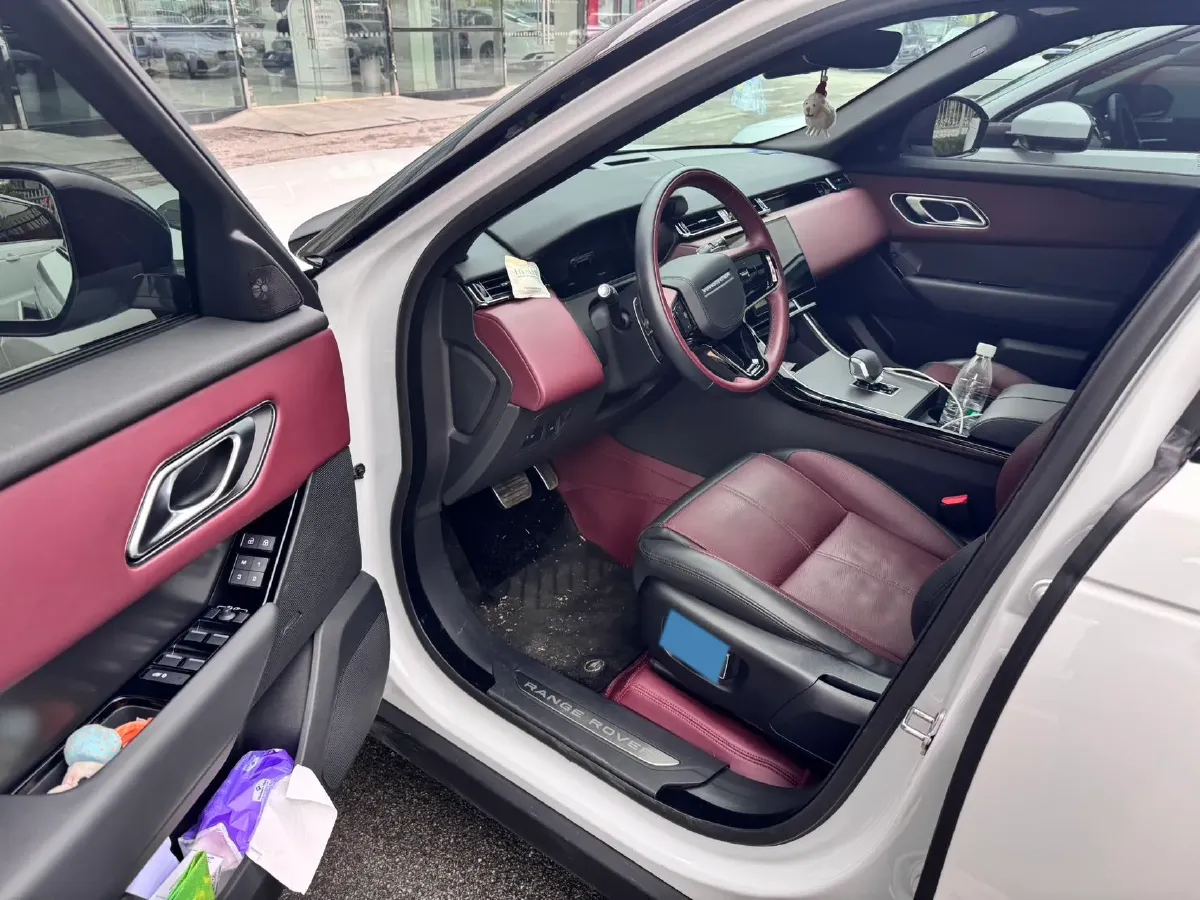 2024 Land Rover Range Rover Velar 2.0T 250HP L4 8AT,autocango,china used car exporter,china ev exporter,chinese used car exporter,chinese used ev exporter