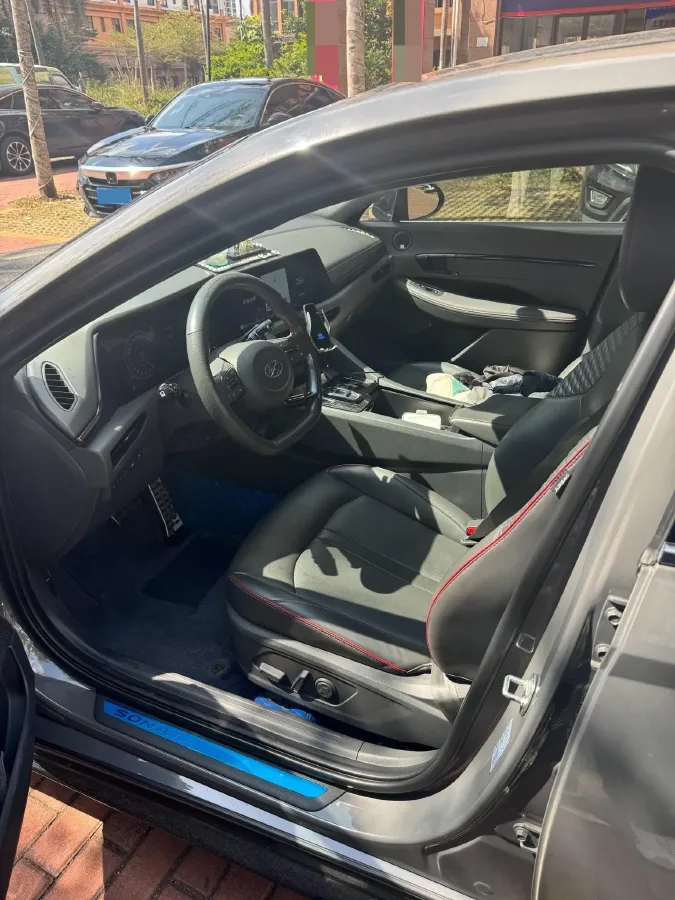 2020 Hyundai Sonata 2.0T 240HP L4 8AT,autocango,china used car exporter,china ev exporter,chinese used car exporter,chinese used ev exporter