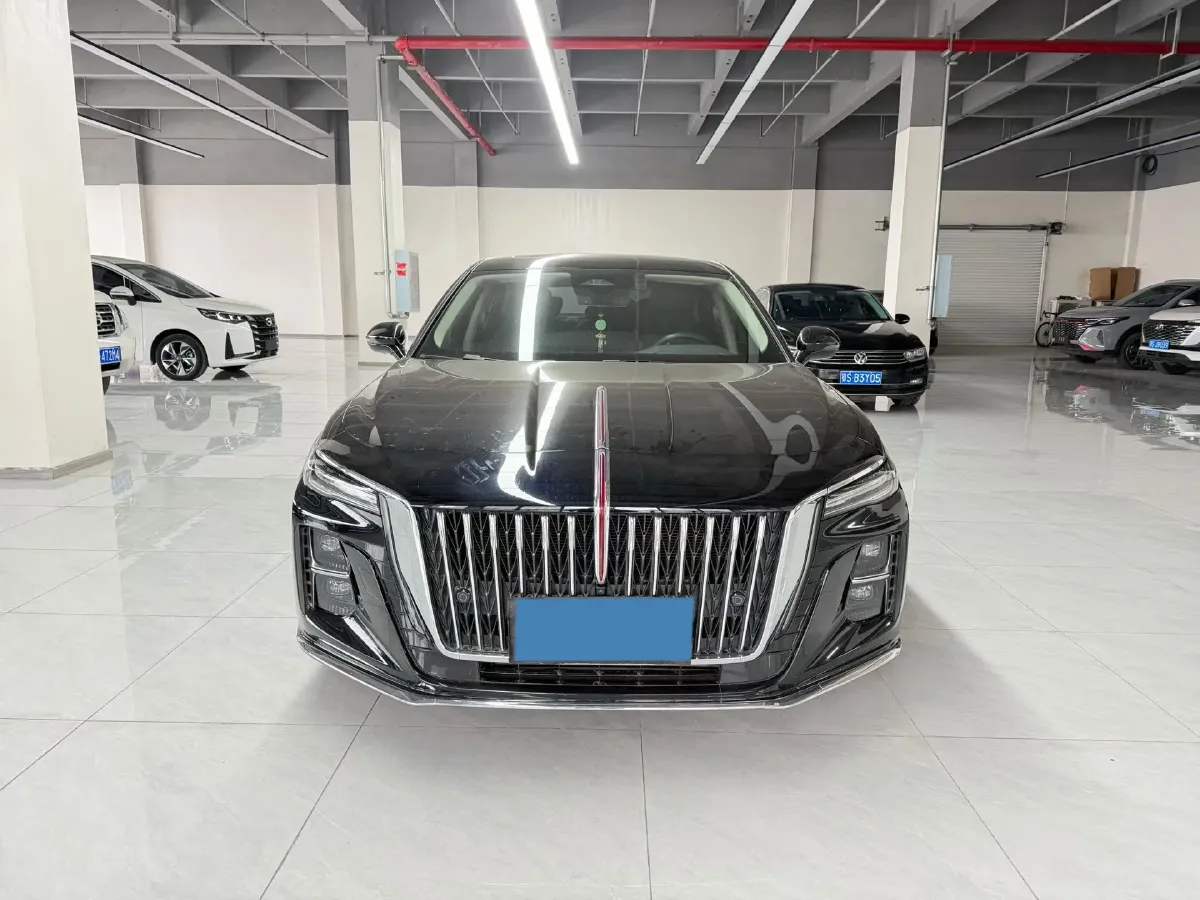 2023 HongQi H5 2.0T 224HP L4 8AT,autocango,china used car exporter,china ev exporter,chinese used car exporter,chinese used ev exporter