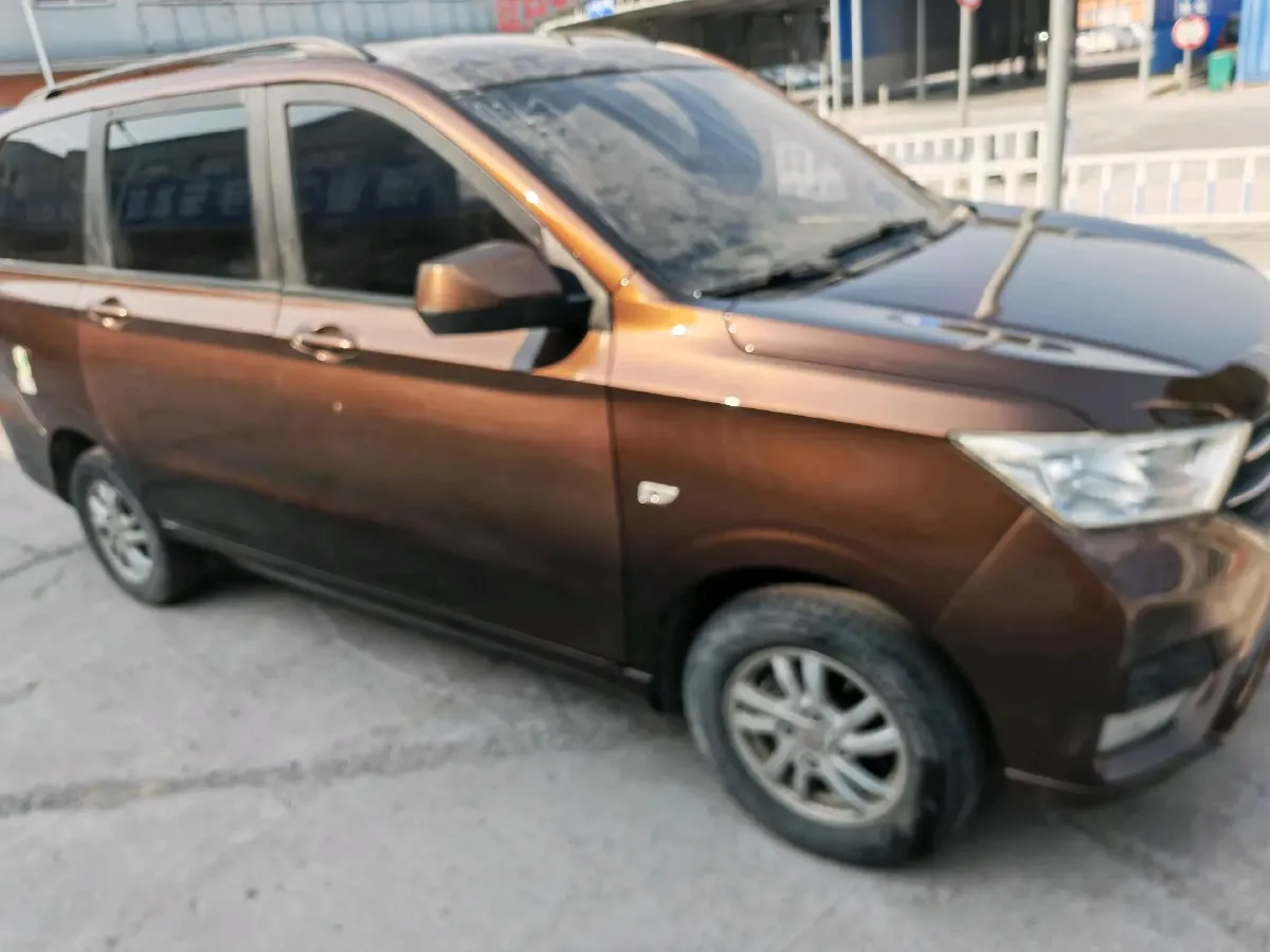2018 WuLing HongGuang 1.5L 105HP L4 5MT,autocango,china used car exporter,china ev exporter,chinese used car exporter,chinese used ev exporter