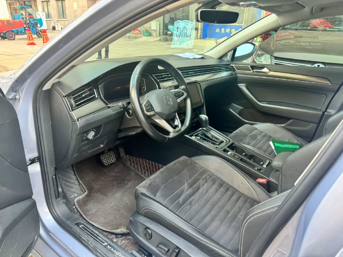 2020 Volkswagen Magotan 2.0T 186HP L4 7DCT,autocango,china used car exporter,china ev exporter,chinese used car exporter,chinese used ev exporter