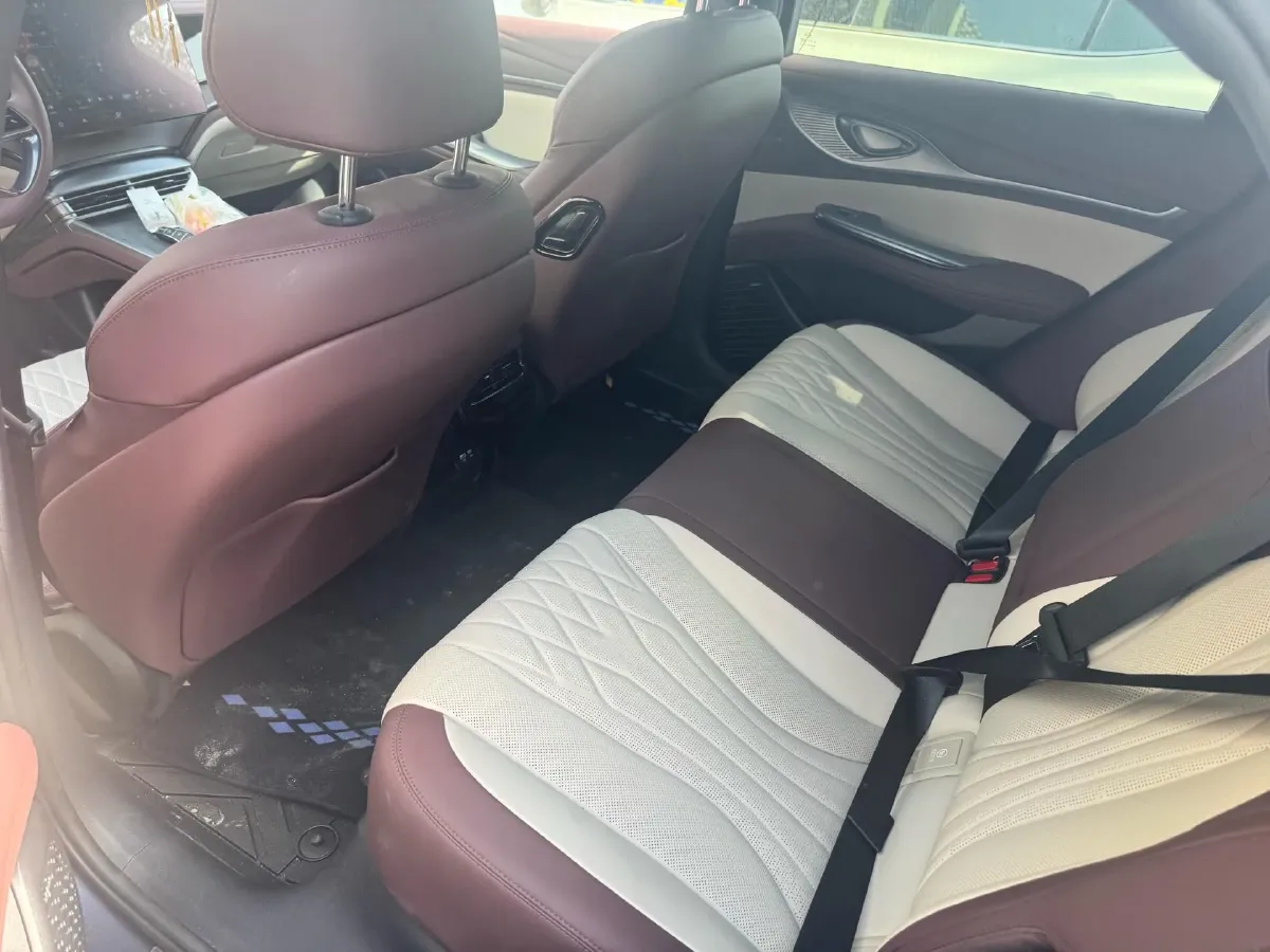 2023 BYD Seal 1.5T 139HP L4 E-CVT PHEV 17.6KWH,autocango,china used car exporter,china ev exporter,chinese used car exporter,chinese used ev exporter