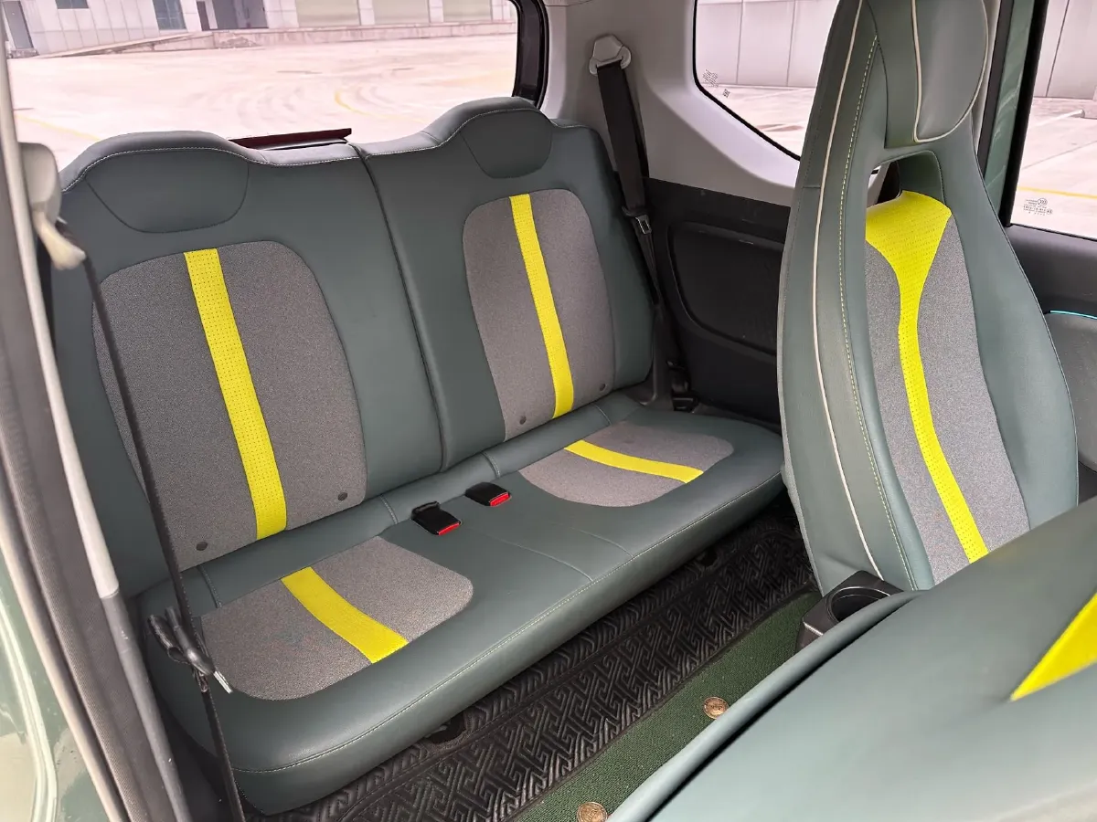 2022 WuLing HongGuang MINI EV BEV 26.5KWH,autocango,china used car exporter,china ev exporter,chinese used car exporter,chinese used ev exporter