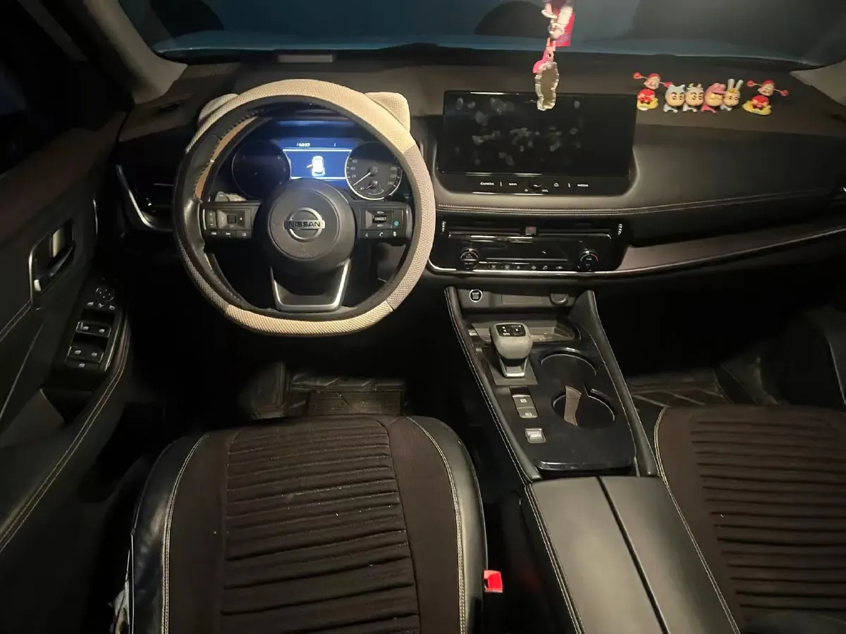 2021 Nissan X-Trail 1.5T 204HP L3 CVT,autocango,china used car exporter,china ev exporter,chinese used car exporter,chinese used ev exporter