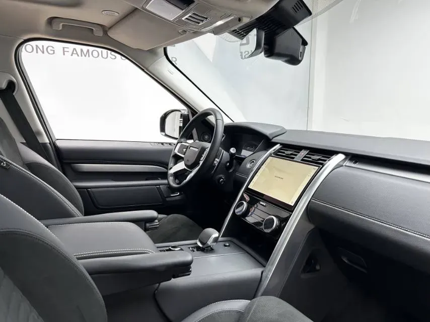 2021 Land Rover Discovery 3.0T 360HP L6 8AT,autocango,china used car exporter,china ev exporter,chinese used car exporter,chinese used ev exporter