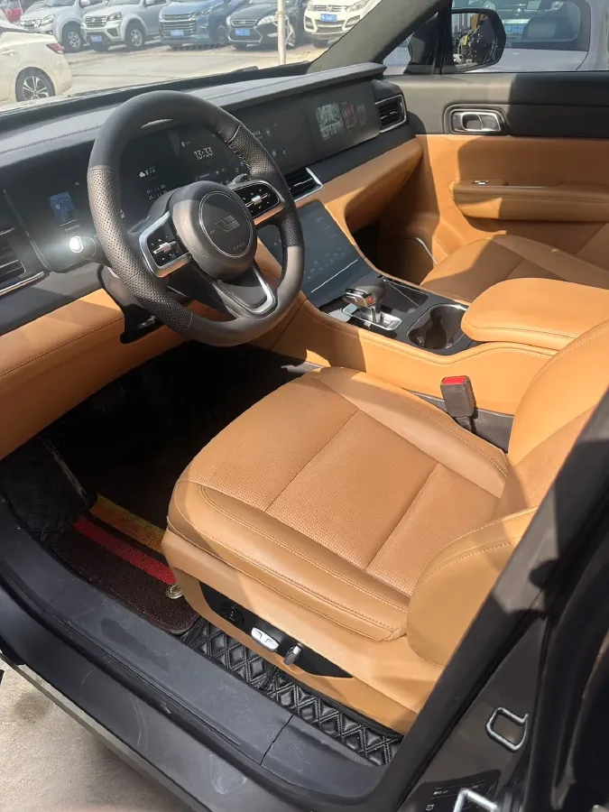 2021 Li ONE Range Extended 131HP REEV 40.5KWH,autocango,china used car exporter,china ev exporter,chinese used car exporter,chinese used ev exporter