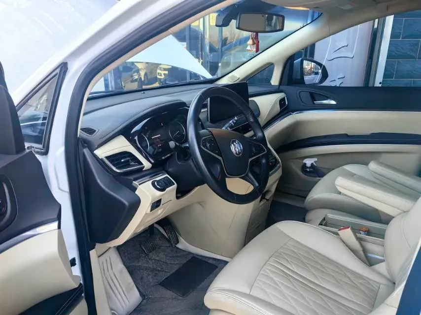 2023 Buick GL8 2.0T 237HP L4 9AT,autocango,china used car exporter,china ev exporter,chinese used car exporter,chinese used ev exporter