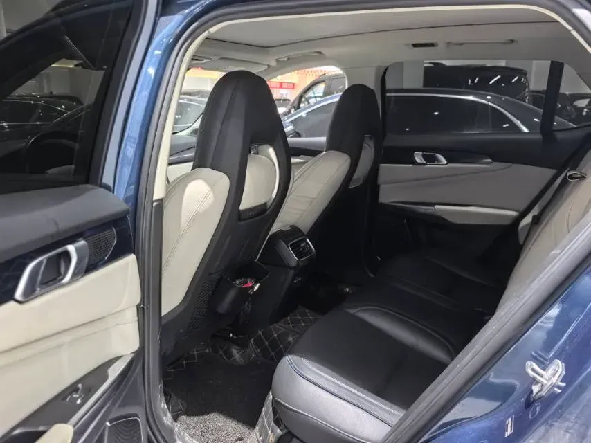 2019 LYNK&CO 01 2.0T 190HP L4 6AT,autocango,china used car exporter,china ev exporter,chinese used car exporter,chinese used ev exporter