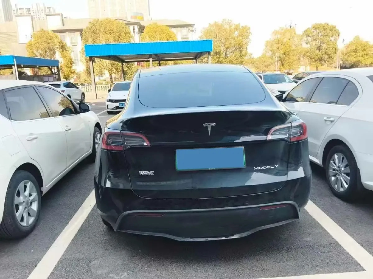 2022 Tesla Model Y BEV 60KWH,autocango,china used car exporter,china ev exporter,chinese used car exporter,chinese used ev exporter