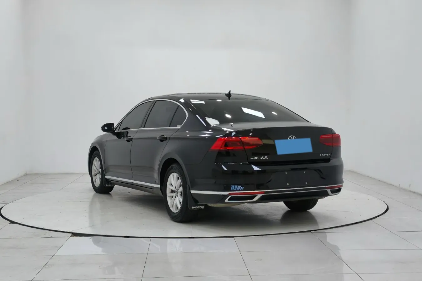 2020 Volkswagen Magotan 1.4T 150HP L4 7DCT,autocango,china used car exporter,china ev exporter,chinese used car exporter,chinese used ev exporter