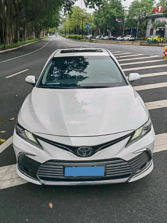 2023 Toyota Camry 2.0L 177HP L4 CVT,autocango,china used car exporter,china ev exporter,chinese used car exporter,chinese used ev exporter