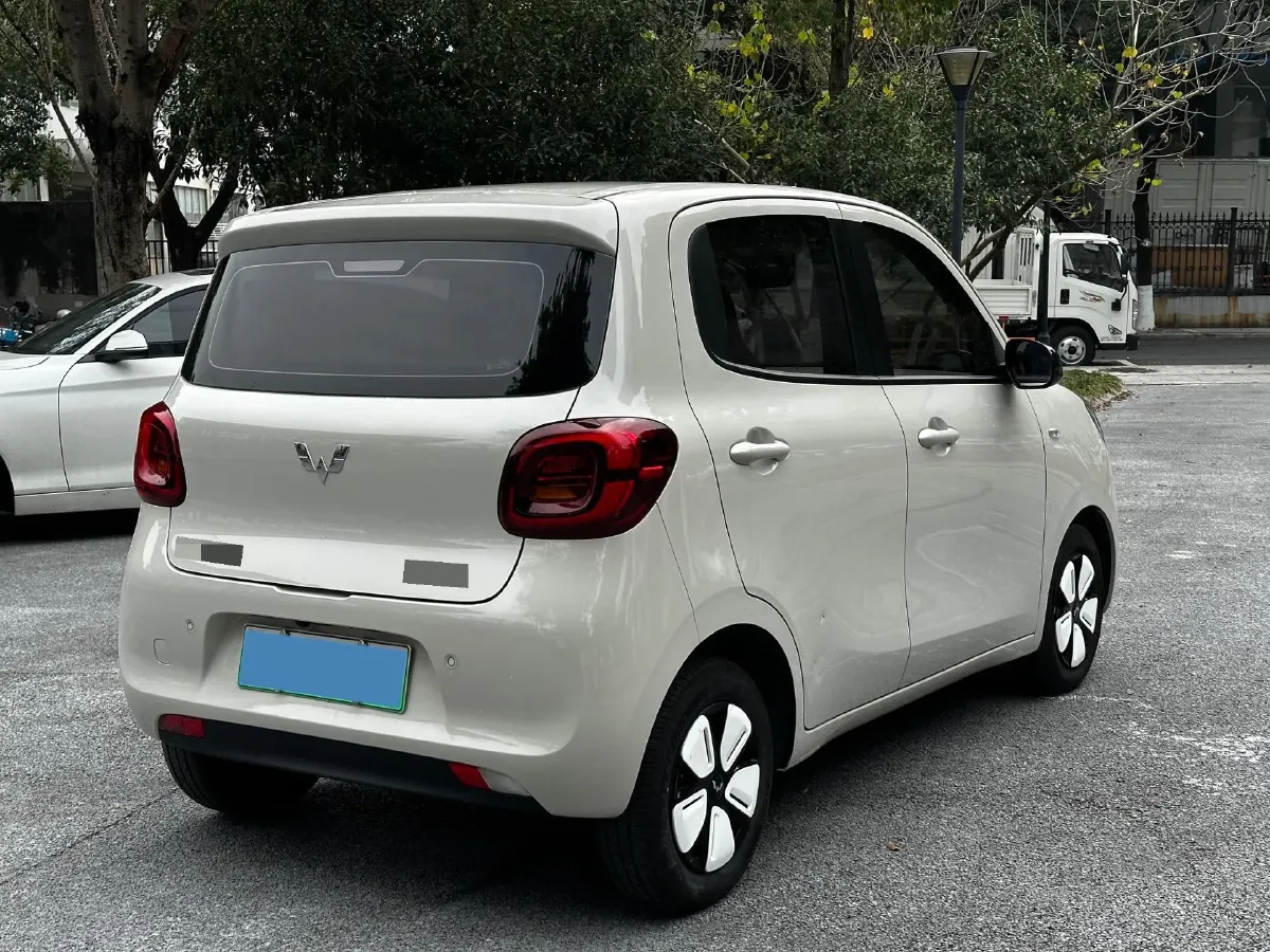 2025 WuLing HongGuang MINI EV BEV 16.2KWH,autocango,china used car exporter,china ev exporter,chinese used car exporter,chinese used ev exporter