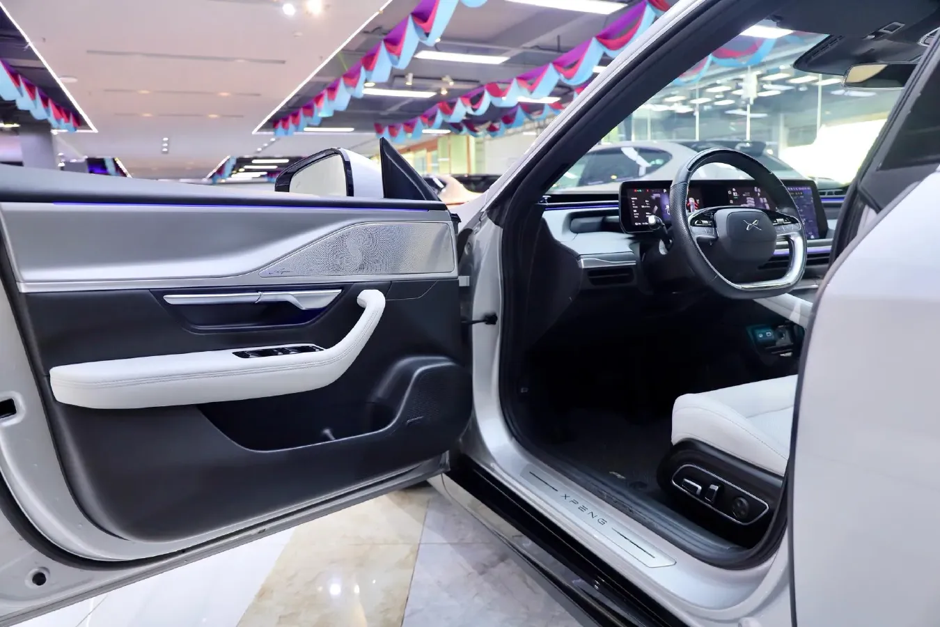 2024 Xpeng P7 BEV 64.4KWH,autocango,china used car exporter,china ev exporter,chinese used car exporter,chinese used ev exporter