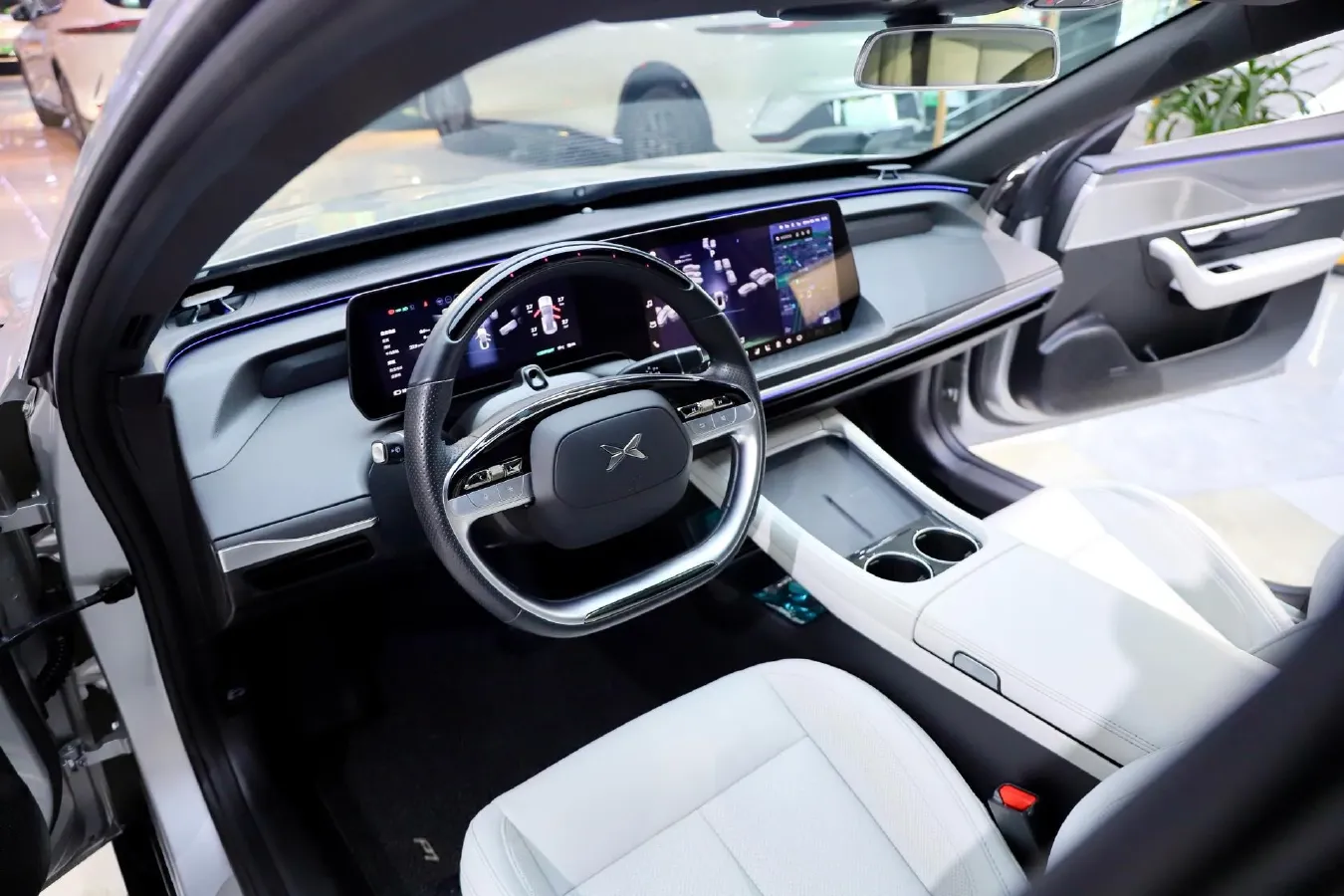 2024 Xpeng P7 BEV 64.4KWH,autocango,china used car exporter,china ev exporter,chinese used car exporter,chinese used ev exporter