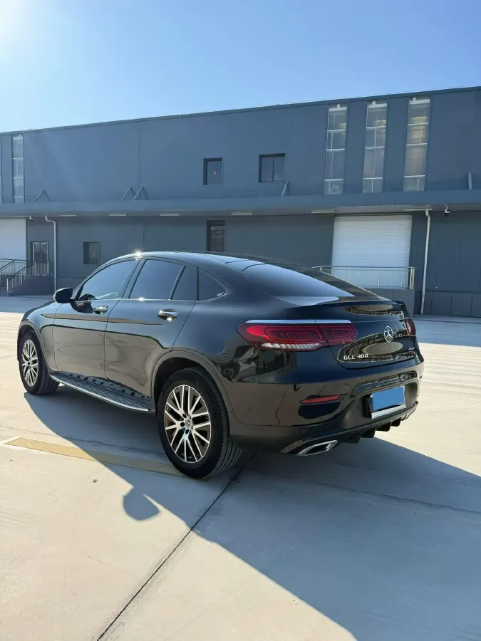 2023 Mercedes-Benz GLC Coupe 2.0T 258HP L4 9AT,autocango,china used car exporter,china ev exporter,chinese used car exporter,chinese used ev exporter