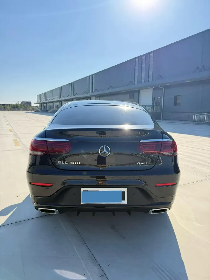 2023 Mercedes-Benz GLC Coupe 2.0T 258HP L4 9AT,autocango,china used car exporter,china ev exporter,chinese used car exporter,chinese used ev exporter