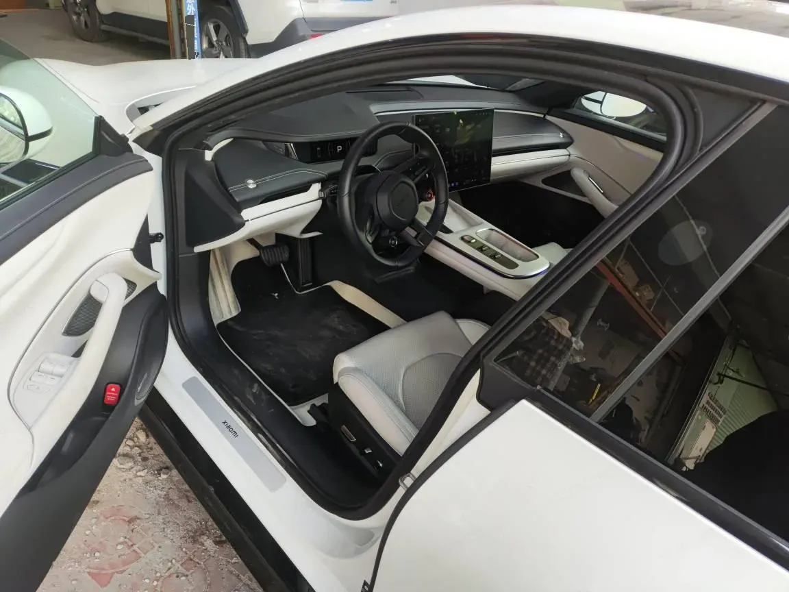 2024 MI SU7 BEV 73.6KWH,autocango,china used car exporter,china ev exporter,chinese used car exporter,chinese used ev exporter