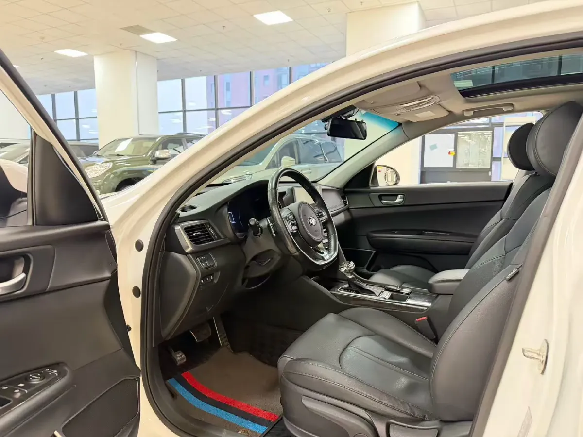 2016 Kia K5 1.6T 180HP L4 7DCT,autocango,china used car exporter,china ev exporter,chinese used car exporter,chinese used ev exporter