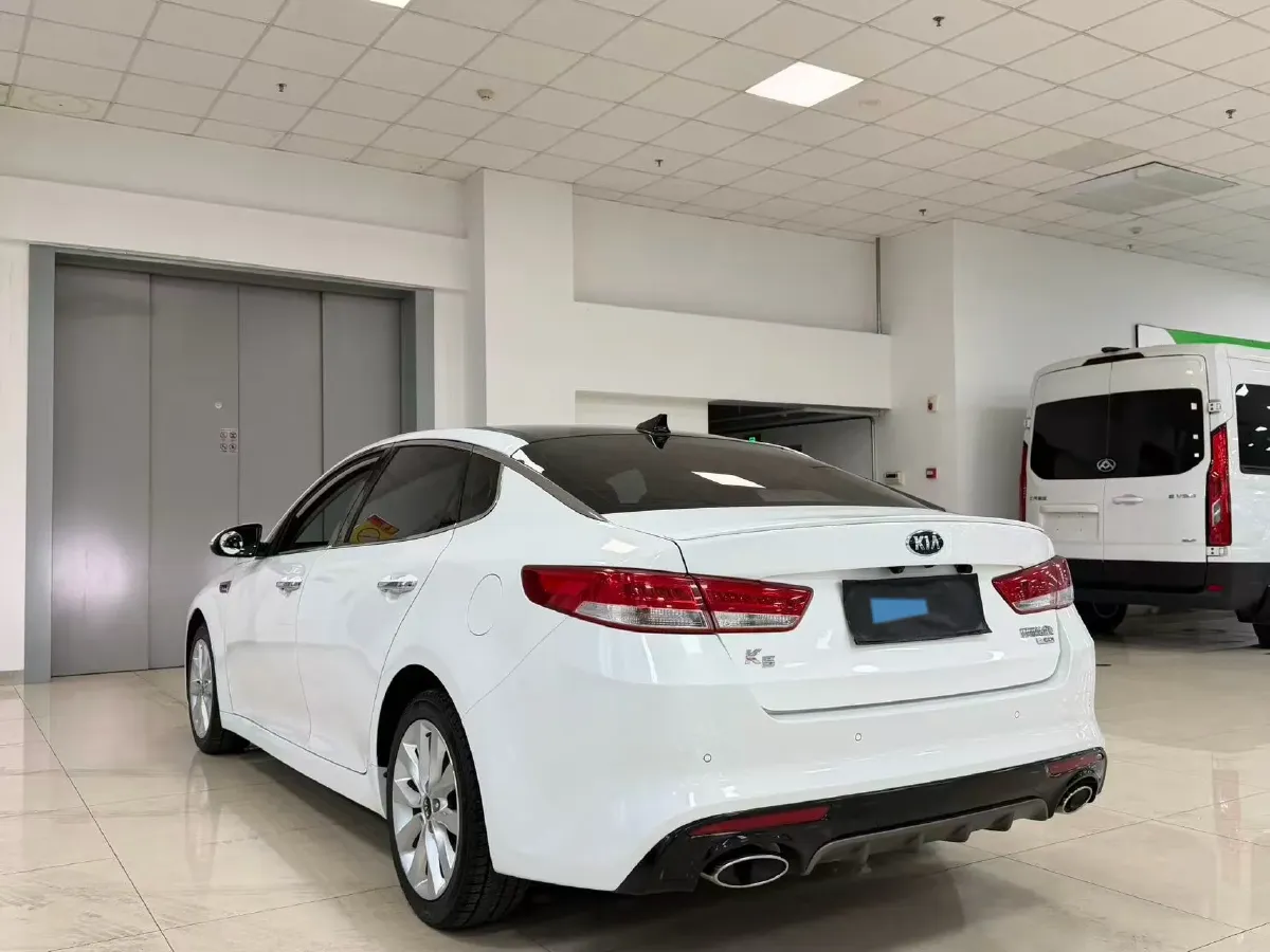 2016 Kia K5 1.6T 180HP L4 7DCT,autocango,china used car exporter,china ev exporter,chinese used car exporter,chinese used ev exporter