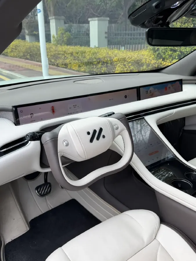 2023 IM LS7 BEV 77KWH,autocango,china used car exporter,china ev exporter,chinese used car exporter,chinese used ev exporter