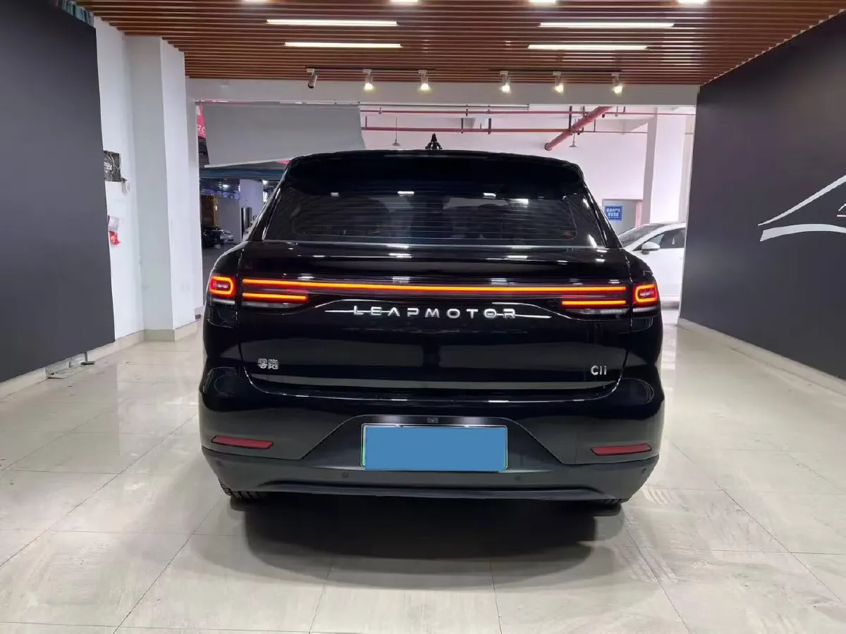 2023 Leapmotor C11 Range Extended 131HP REEV 30.1KWH,autocango,china used car exporter,china ev exporter,chinese used car exporter,chinese used ev exporter