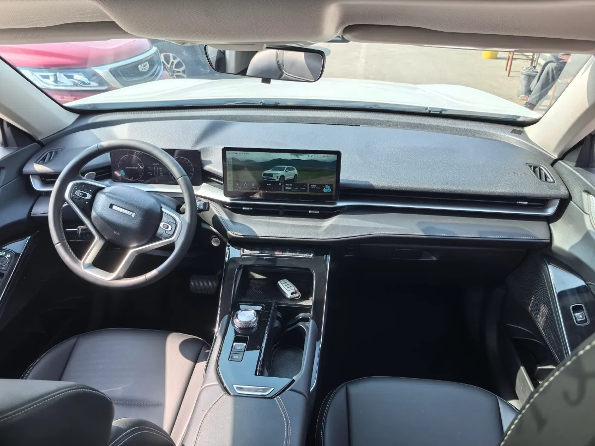 2021 Haval H6 1.5T 169HP L4 7DCT,autocango,china used car exporter,china ev exporter,chinese used car exporter,chinese used ev exporter