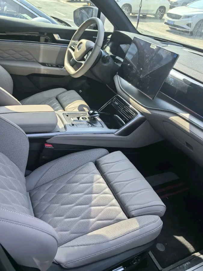 2025 BYD Tang 1.5T 156HP L4 E-CVT PHEV 21.504KWH,autocango,china used car exporter,china ev exporter,chinese used car exporter,chinese used ev exporter