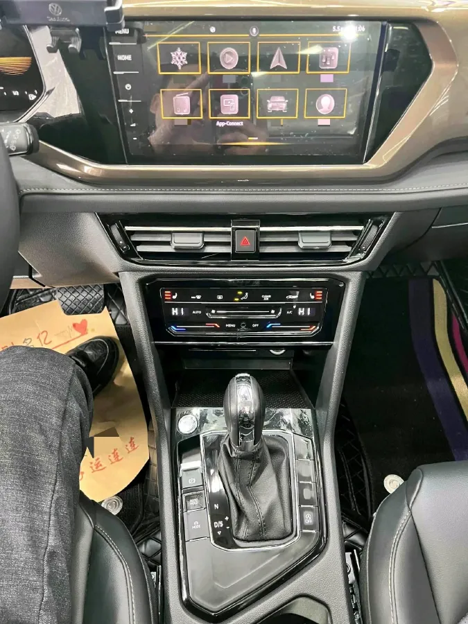 2022 Volkswagen Tharu 1.4T 150HP L4 7DCT,autocango,china used car exporter,china ev exporter,chinese used car exporter,chinese used ev exporter