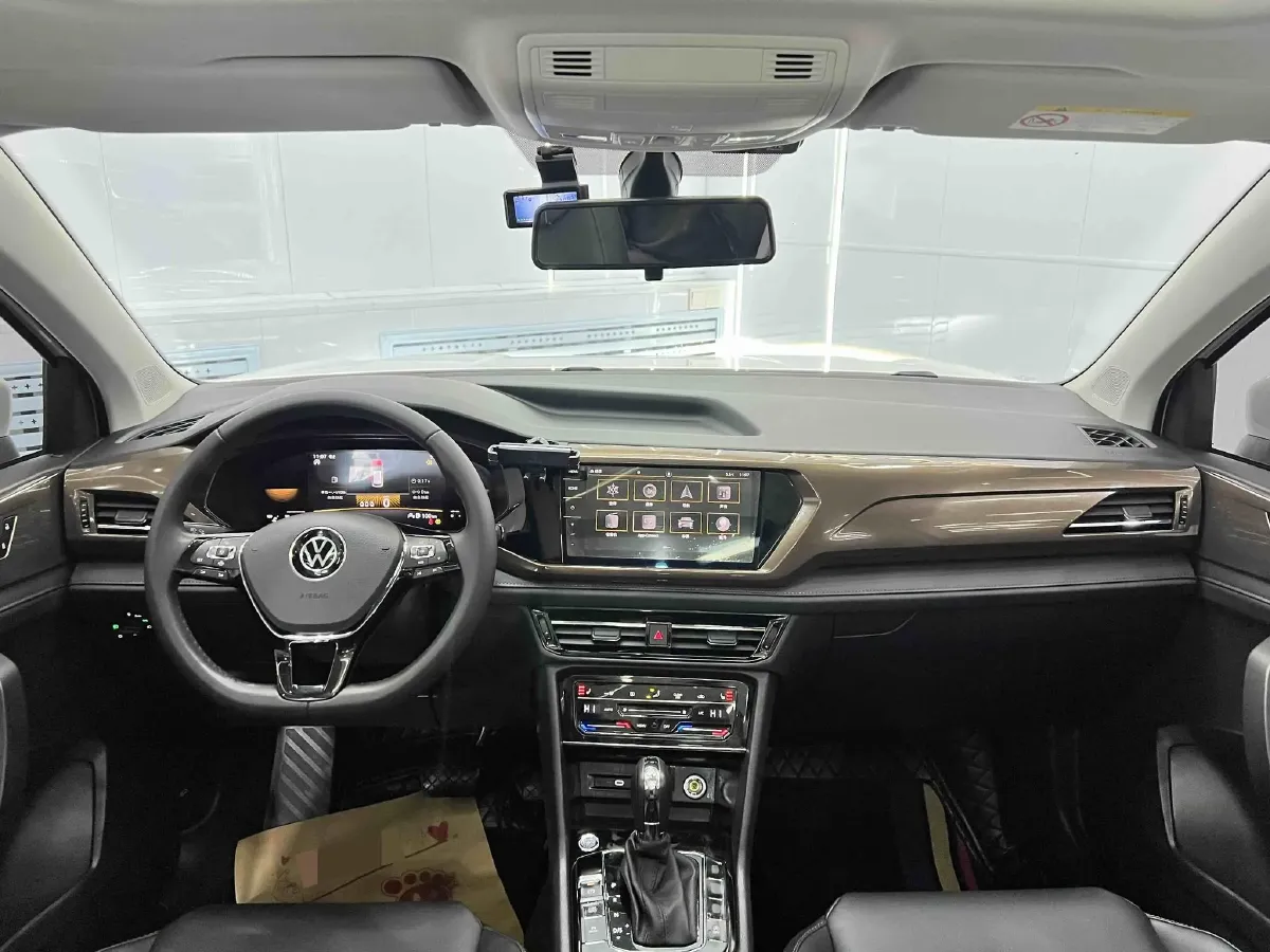 2022 Volkswagen Tharu 1.4T 150HP L4 7DCT,autocango,china used car exporter,china ev exporter,chinese used car exporter,chinese used ev exporter