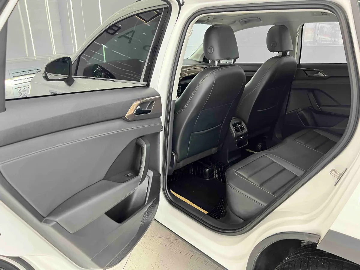 2022 Volkswagen Tharu 1.4T 150HP L4 7DCT,autocango,china used car exporter,china ev exporter,chinese used car exporter,chinese used ev exporter