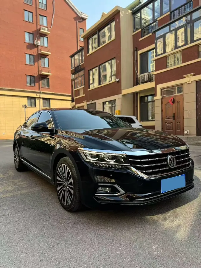 2019 Volvo V40 1.5T 152HP L4 6AT,autocango,china used car exporter,china ev exporter,chinese used car exporter,chinese used ev exporter