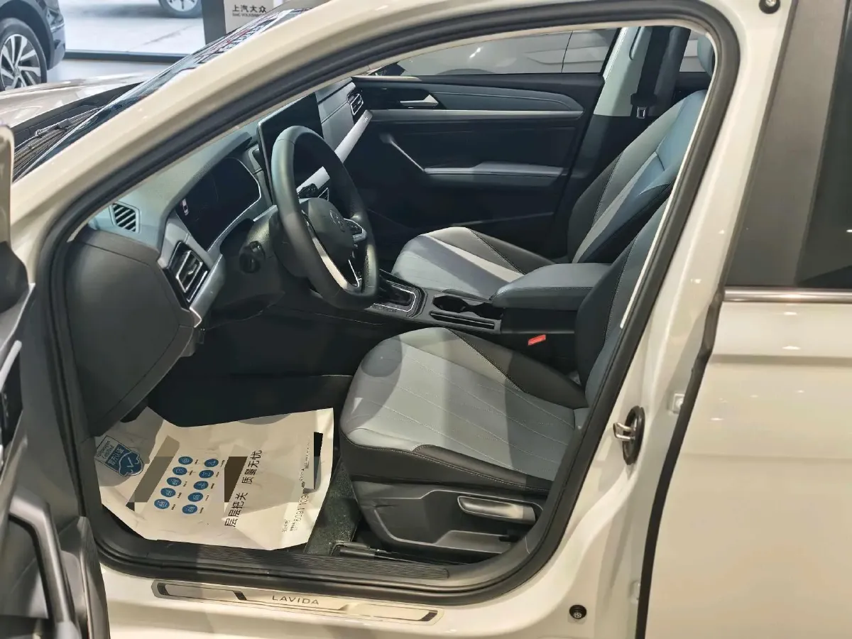 2024 Volkswagen Lavida 1.5L 110HP L4 6AT,autocango,china used car exporter,china ev exporter,chinese used car exporter,chinese used ev exporter