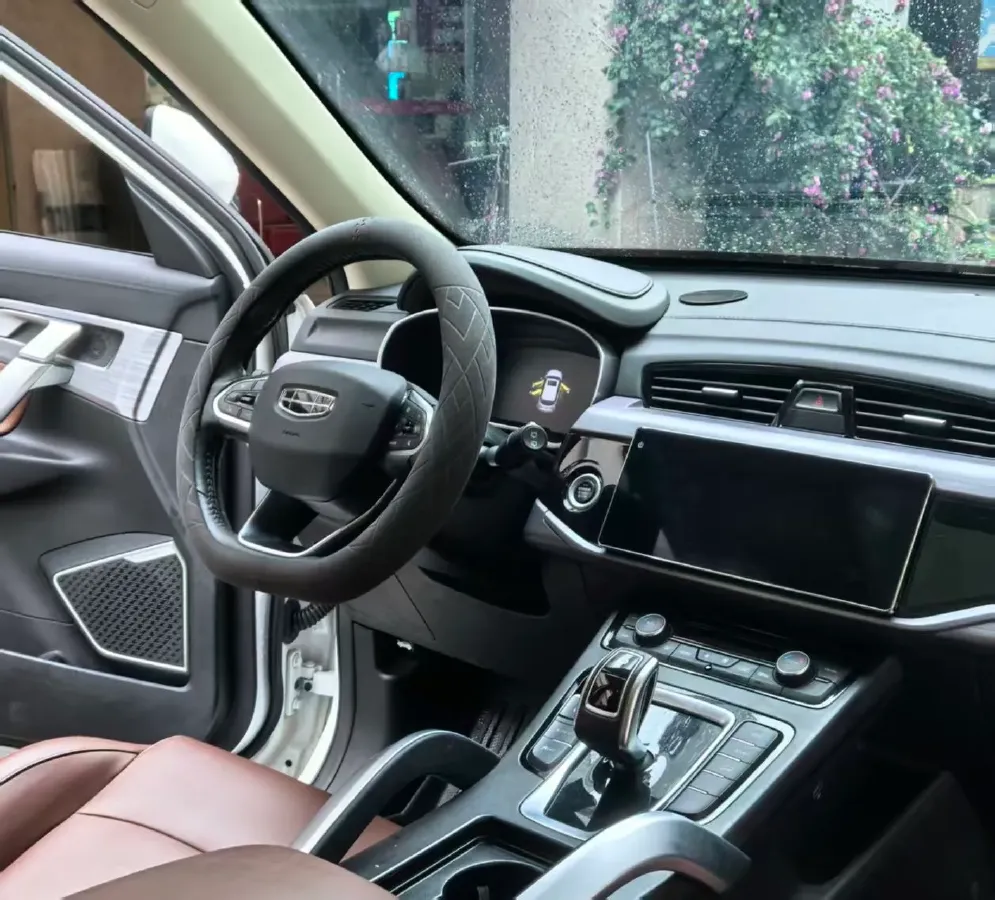 2021 Ford Escort 1.5L 122HP L3 6AT,autocango,china used car exporter,china ev exporter,chinese used car exporter,chinese used ev exporter