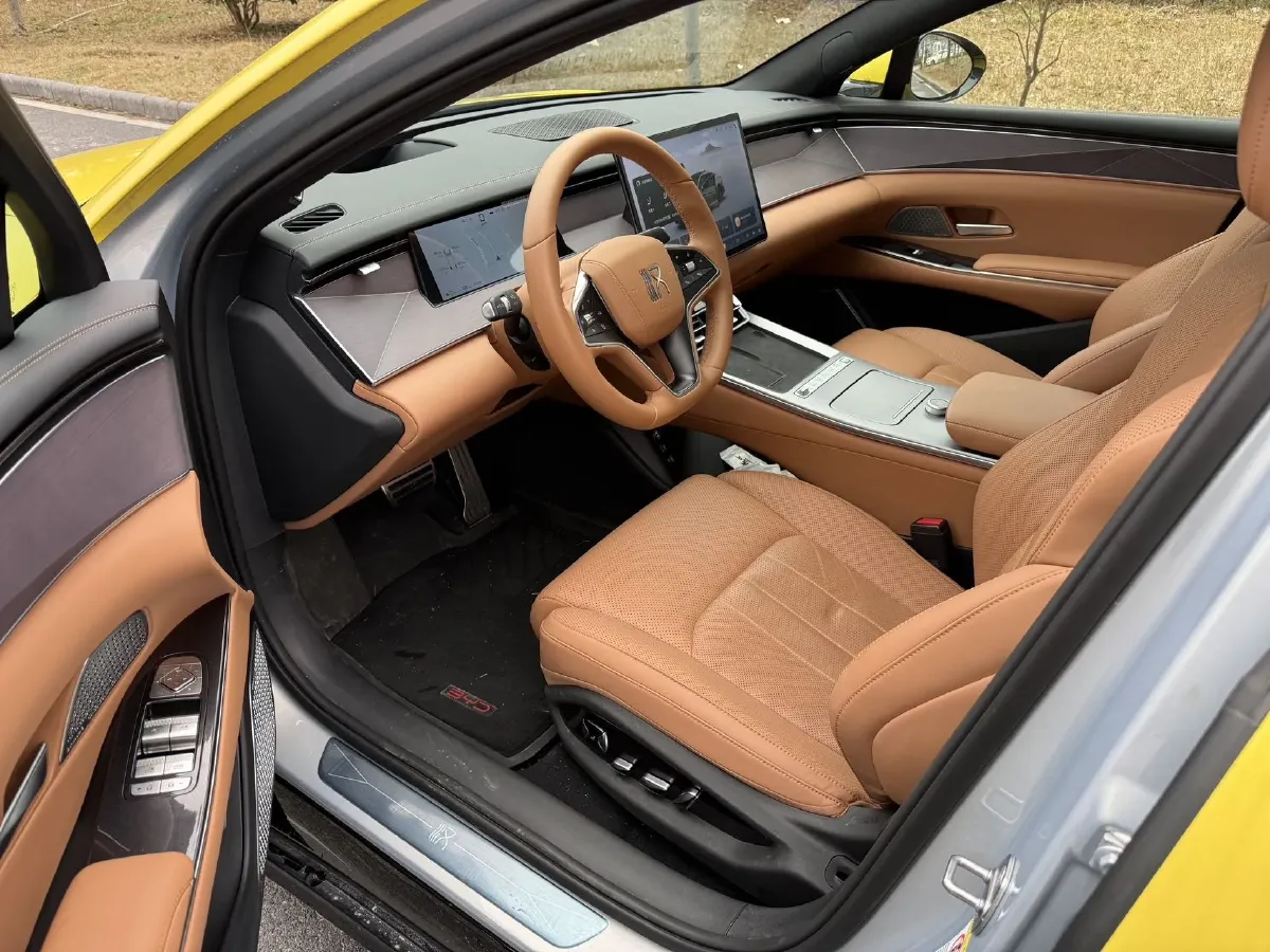 2025 BYD HanL BEV,autocango,china used car exporter,china ev exporter,chinese used car exporter,chinese used ev exporter