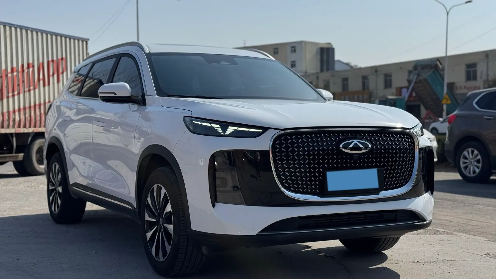 2025 Chery Tiggo 8 Plus 1.6T 197HP L4 7DCT,autocango,china used car exporter,china ev exporter,chinese used car exporter,chinese used ev exporter