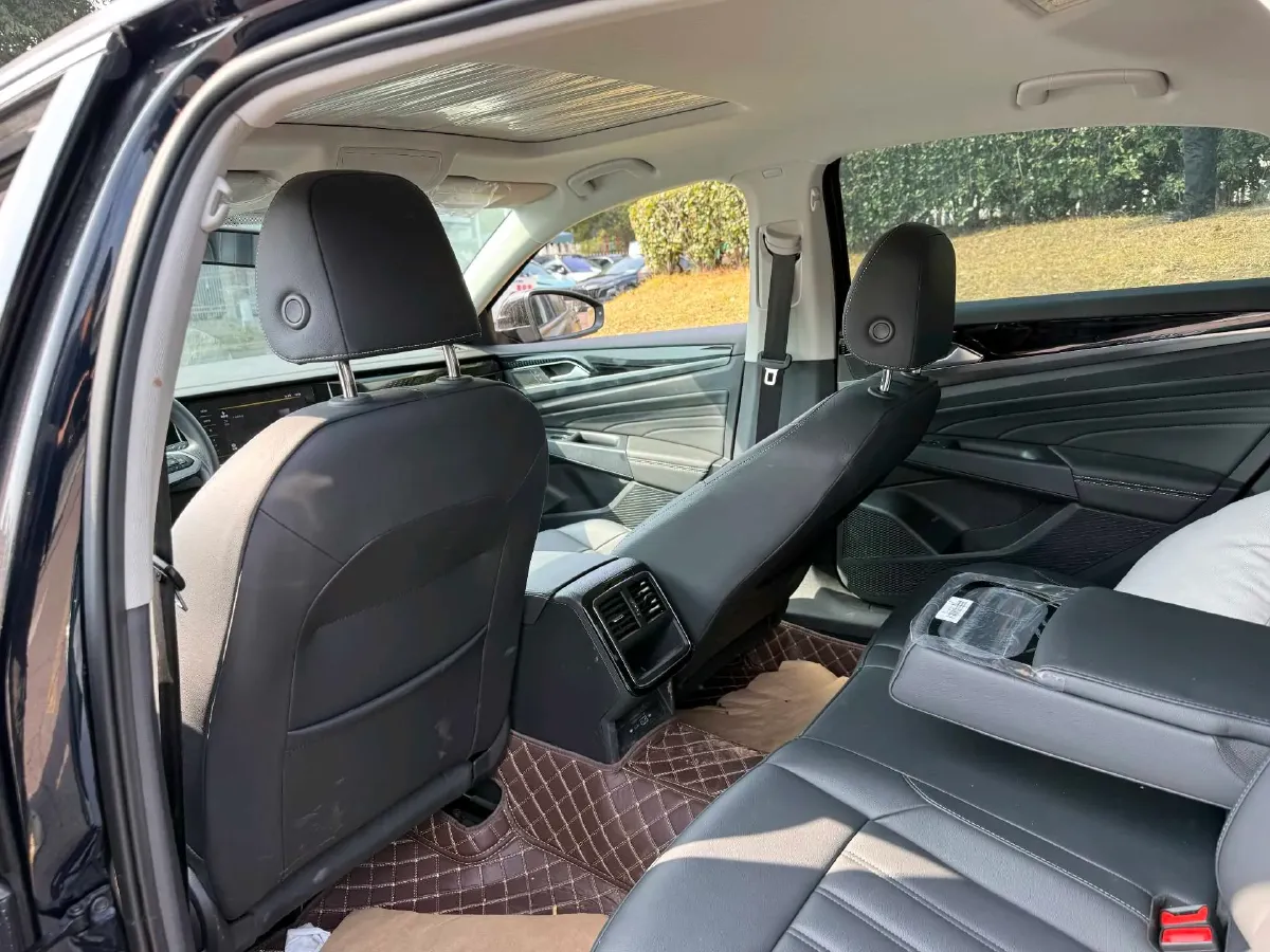 2024 Volkswagen Passat 1.4T 150HP L4 7DCT,autocango,china used car exporter,china ev exporter,chinese used car exporter,chinese used ev exporter