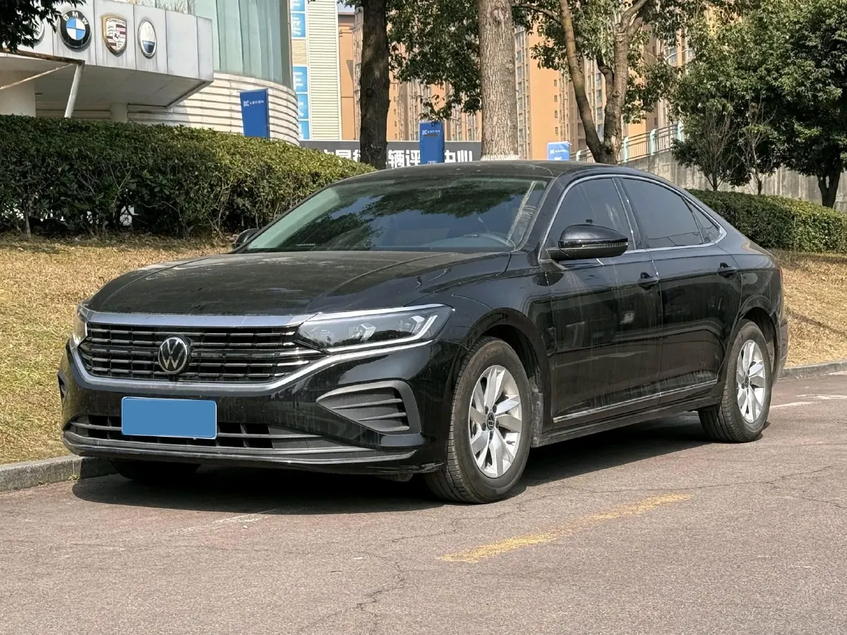 2024 Volkswagen Passat 1.4T 150HP L4 7DCT,autocango,china used car exporter,china ev exporter,chinese used car exporter,chinese used ev exporter