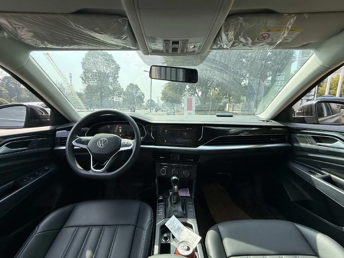 2024 Volkswagen Passat 1.4T 150HP L4 7DCT,autocango,china used car exporter,china ev exporter,chinese used car exporter,chinese used ev exporter