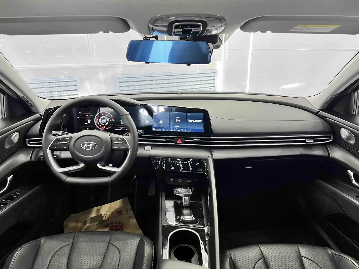 2022 Hyundai Elantra 1.5L 115HP L4 CVT,autocango,china used car exporter,china ev exporter,chinese used car exporter,chinese used ev exporter