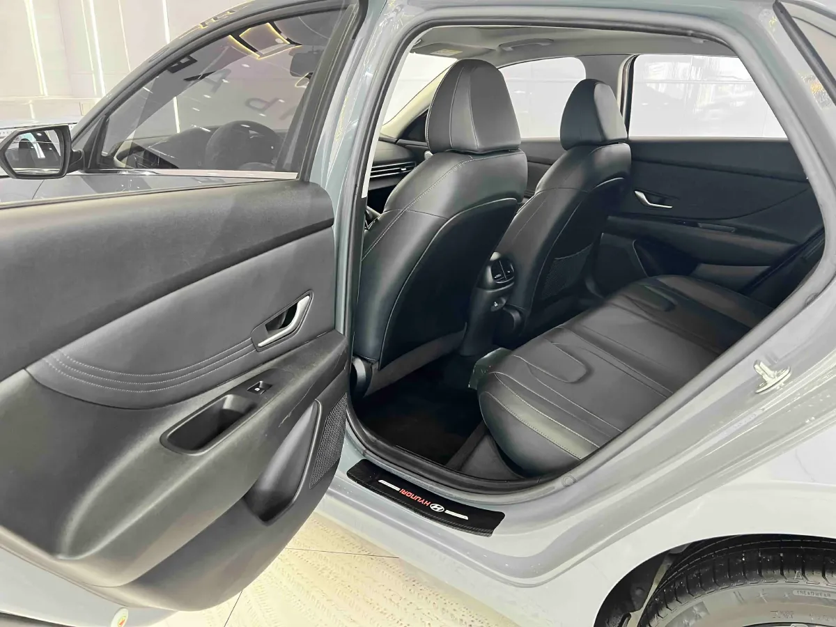 2022 Hyundai Elantra 1.5L 115HP L4 CVT,autocango,china used car exporter,china ev exporter,chinese used car exporter,chinese used ev exporter