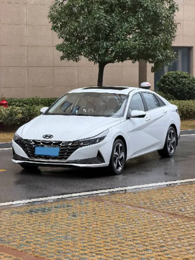 2021 Hyundai Elantra 1.5L 115HP L4 CVT,autocango,china used car exporter,china ev exporter,chinese used car exporter,chinese used ev exporter