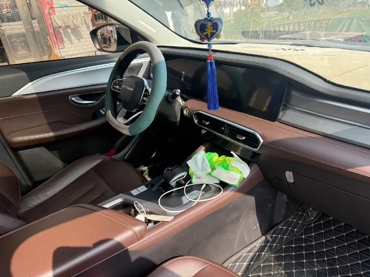 2023 Jetour X90 Plus 1.6T 197HP L4 7DCT,autocango,china used car exporter,china ev exporter,chinese used car exporter,chinese used ev exporter