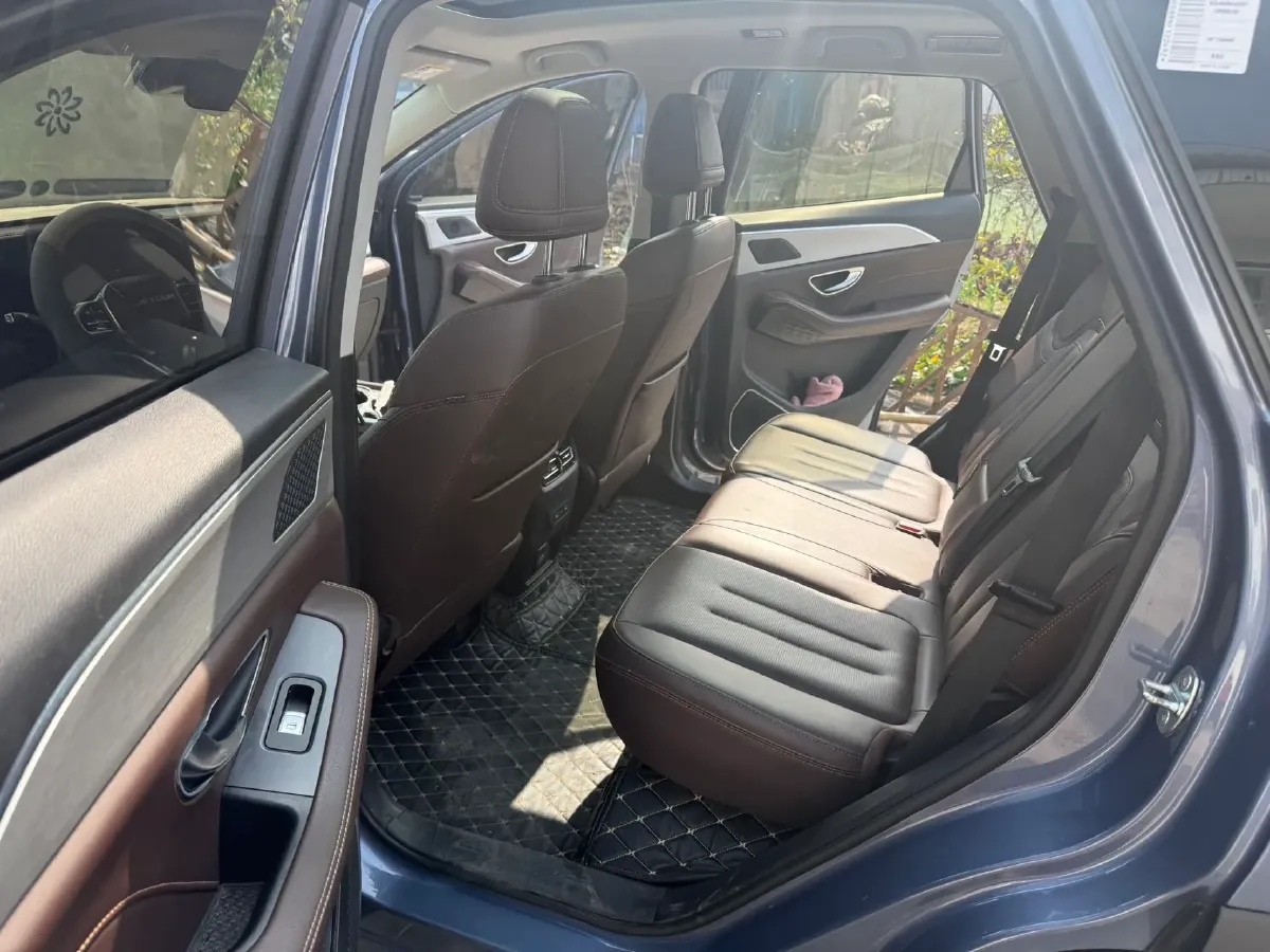 2023 Jetour X90 Plus 1.6T 197HP L4 7DCT,autocango,china used car exporter,china ev exporter,chinese used car exporter,chinese used ev exporter