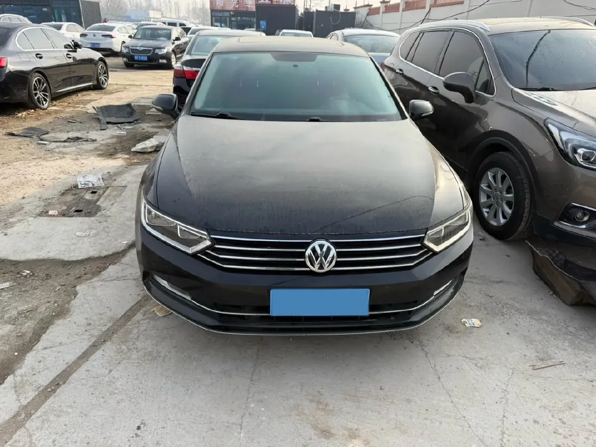 2018 Volkswagen Magotan 1.4T 150HP L4 7DCT,autocango,china used car exporter,china ev exporter,chinese used car exporter,chinese used ev exporter
