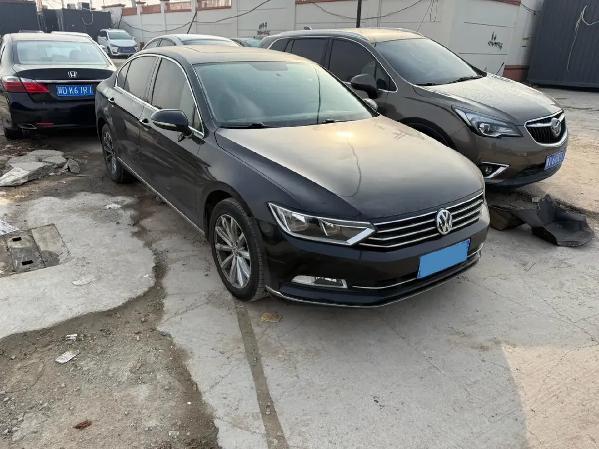 2018 Volkswagen Magotan 1.4T 150HP L4 7DCT,autocango,china used car exporter,china ev exporter,chinese used car exporter,chinese used ev exporter