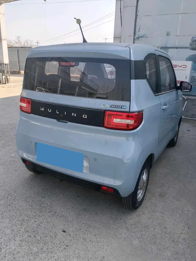 2020 WuLing HongGuang MINI EV BEV 9KWH,autocango,china used car exporter,china ev exporter,chinese used car exporter,chinese used ev exporter