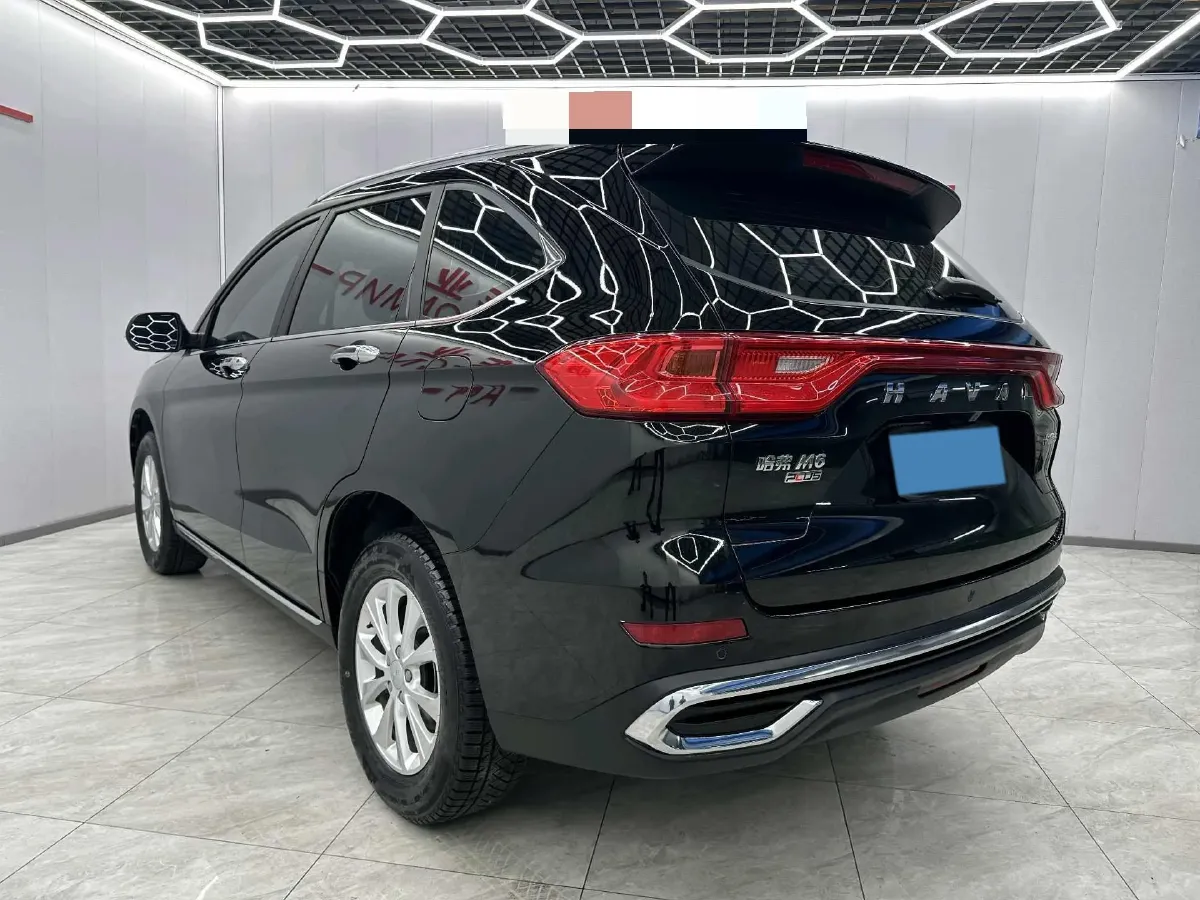 2021 Haval M6 1.5T 150HP L4 7DCT,autocango,china used car exporter,china ev exporter,chinese used car exporter,chinese used ev exporter