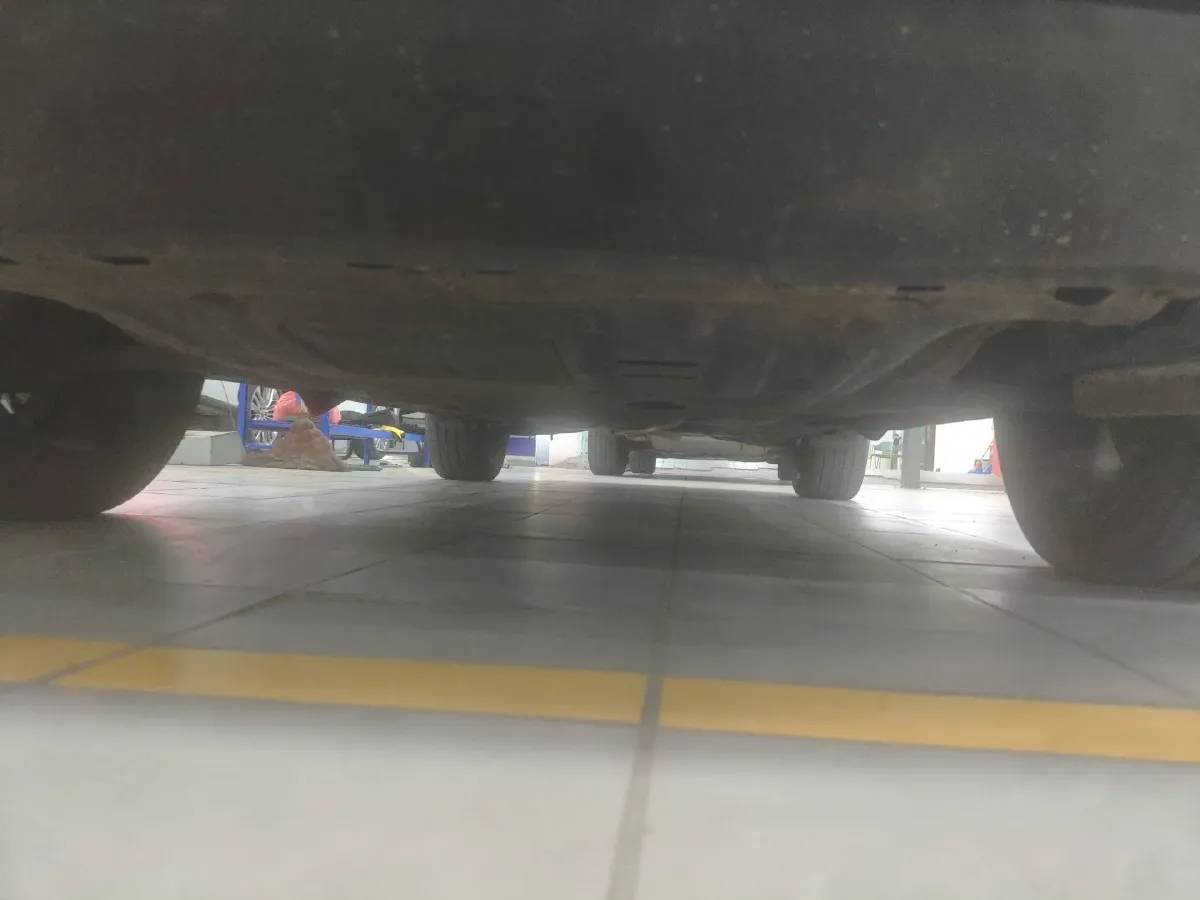 2022 HongQi HS5 2.0T 224HP L4 6AT,autocango,china used car exporter,china ev exporter,chinese used car exporter,chinese used ev exporter