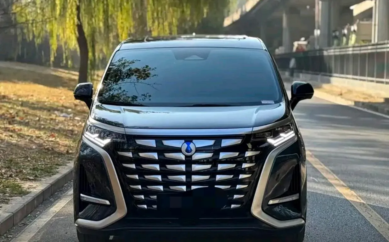 2022 HongQi HS7 3.0T 337HP V6 8AT,autocango,china used car exporter,china ev exporter,chinese used car exporter,chinese used ev exporter